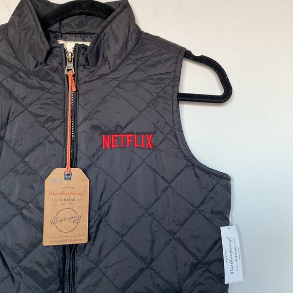 Netflix Vest Size Small NWT - Picture 4 of 10